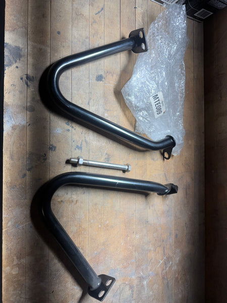 Motone Stainless Steel - Engine Crash Bar Kit - Black