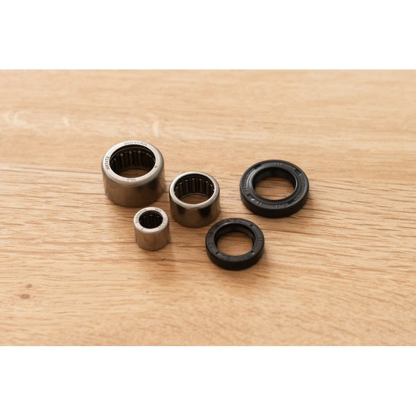 Motone Clutch side engine casing bearing/Seal Kit LC