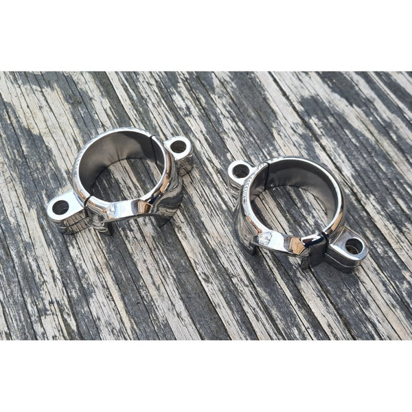 Motone Stealth Exhaust Clamps for LC Triumph