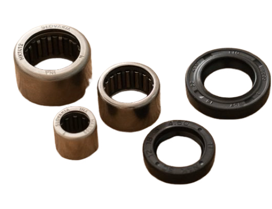 Motone Clutch side engine casing bearing Seal Kit LC Triumph